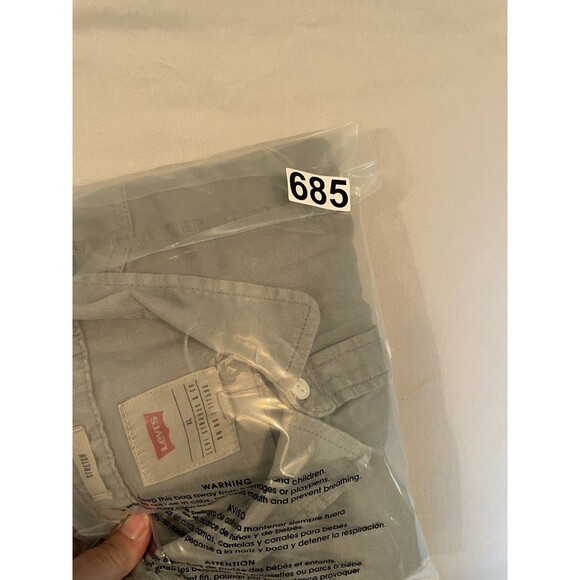 Levi Shirt Men Size XL Gray Short Sleeve Stretch Button Up - Picture 8 of 8
